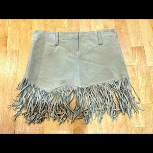 🔥*VINTAGE* Fringe 80’s Tan Suede Mini Skirt 🔥